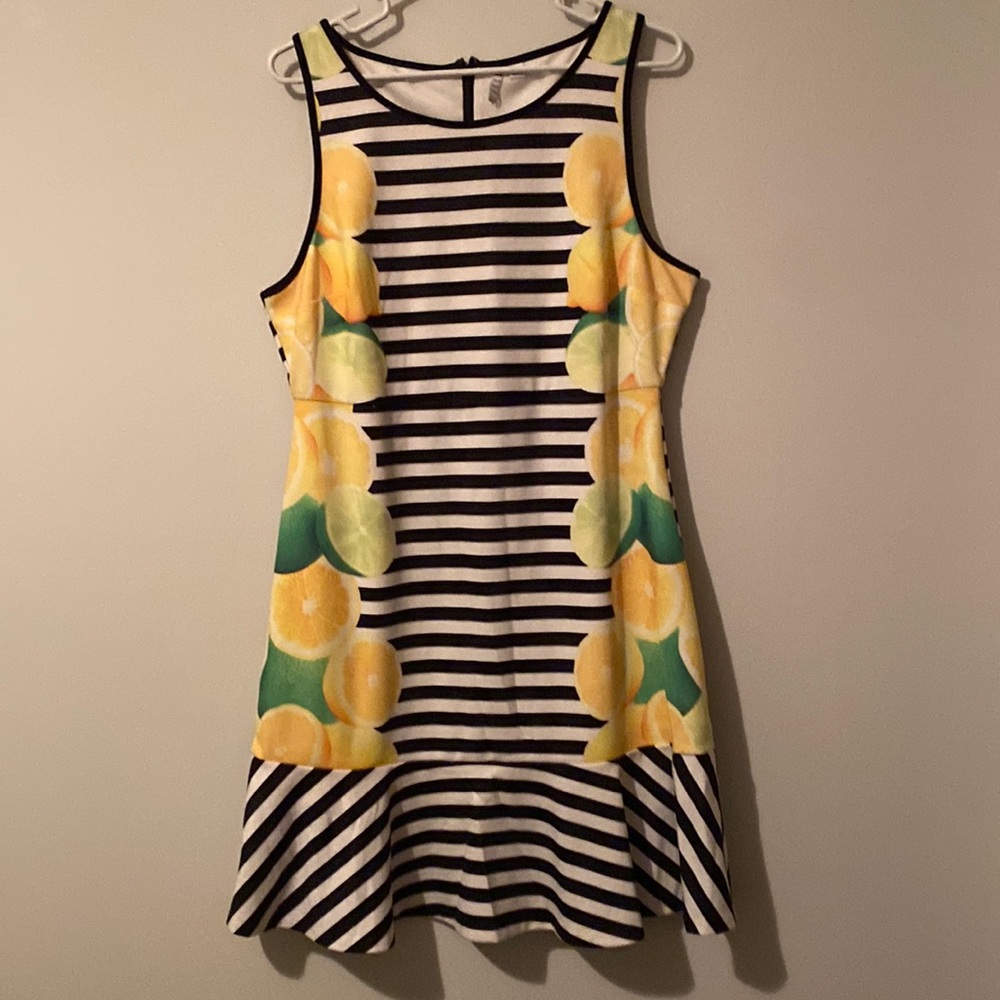 Elle dress size 14. Like new